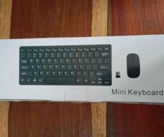 Teclado Mini + Mouse