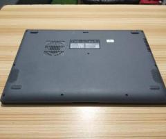Asus Vivobook AMD Ryzen 3