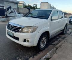 Toyota D4D manual em super bom estado sem nenhum problema mecanico